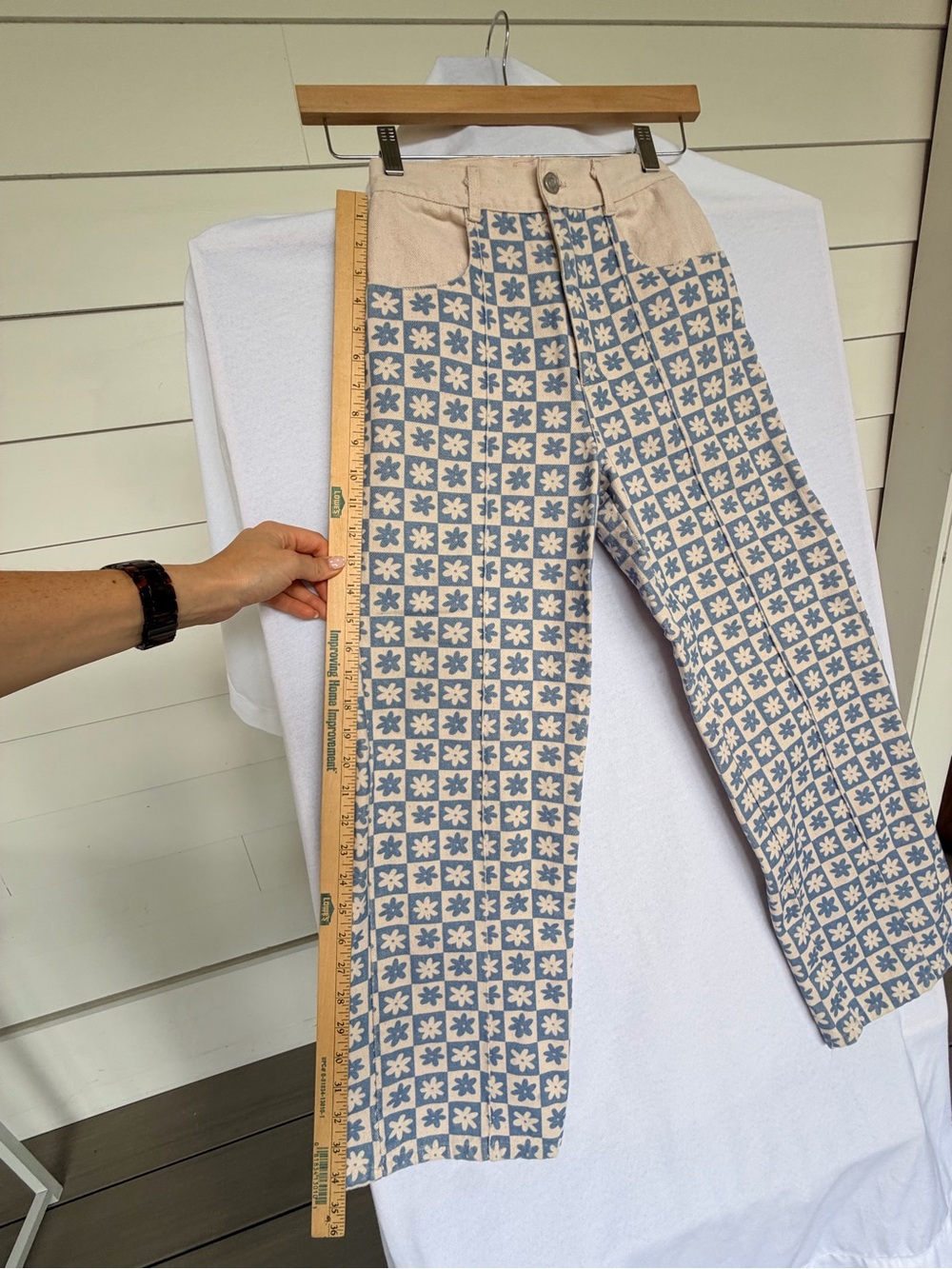 Lisa says Gah Blue Floral Checkerboard Jeans Sz25 wide leg High rise Daisy Denim - Picture 9 of 10